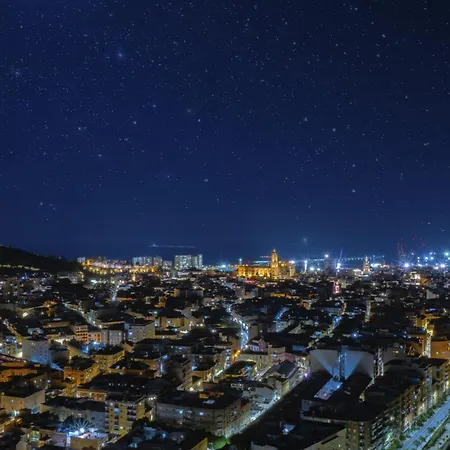 Cubo's Urban Sky Martiricos 14 Apartment Malaga